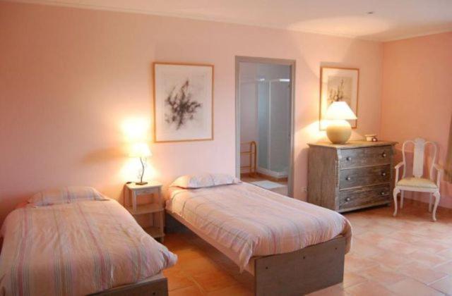 Hotel Le Relais Du Luberon Maubec  Ruang foto